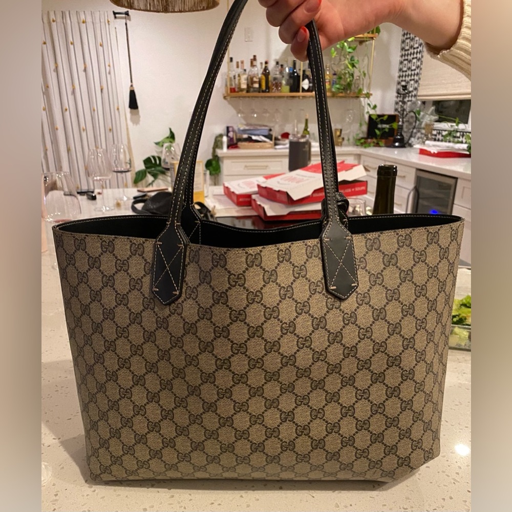 Gucci Tote reversible GG print leather